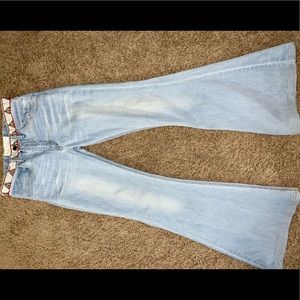 Bell Bottom Free People Jeans w Pattern Waist
